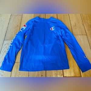 CHAMPION Boys Size M (10) Blue Long Sleeve T-Shirt With Logo Design